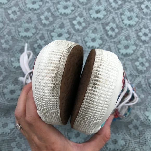 Supergra Flower Canvas Shoes - Picture 6 of 14